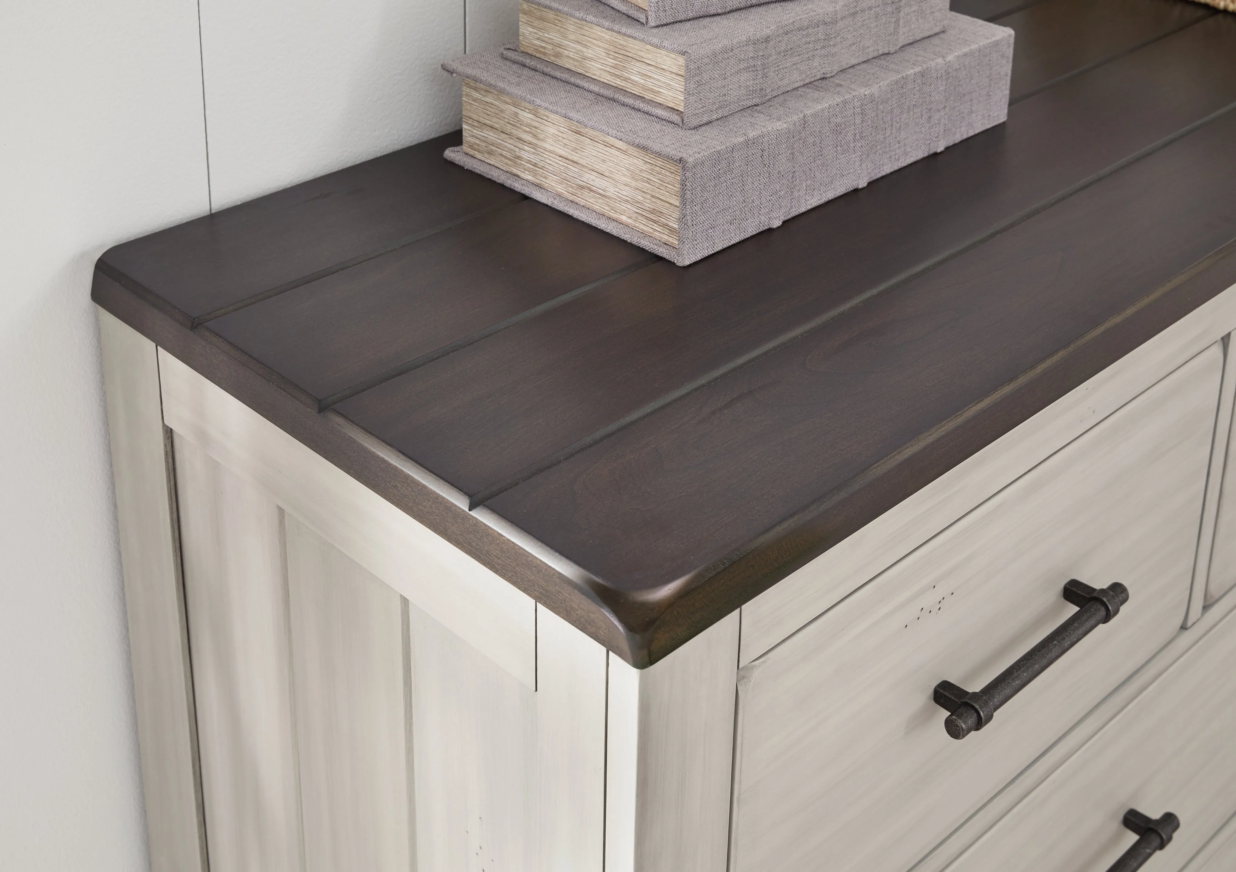 Darborn Queen Panel Bed with Dresser in Gray/Brown